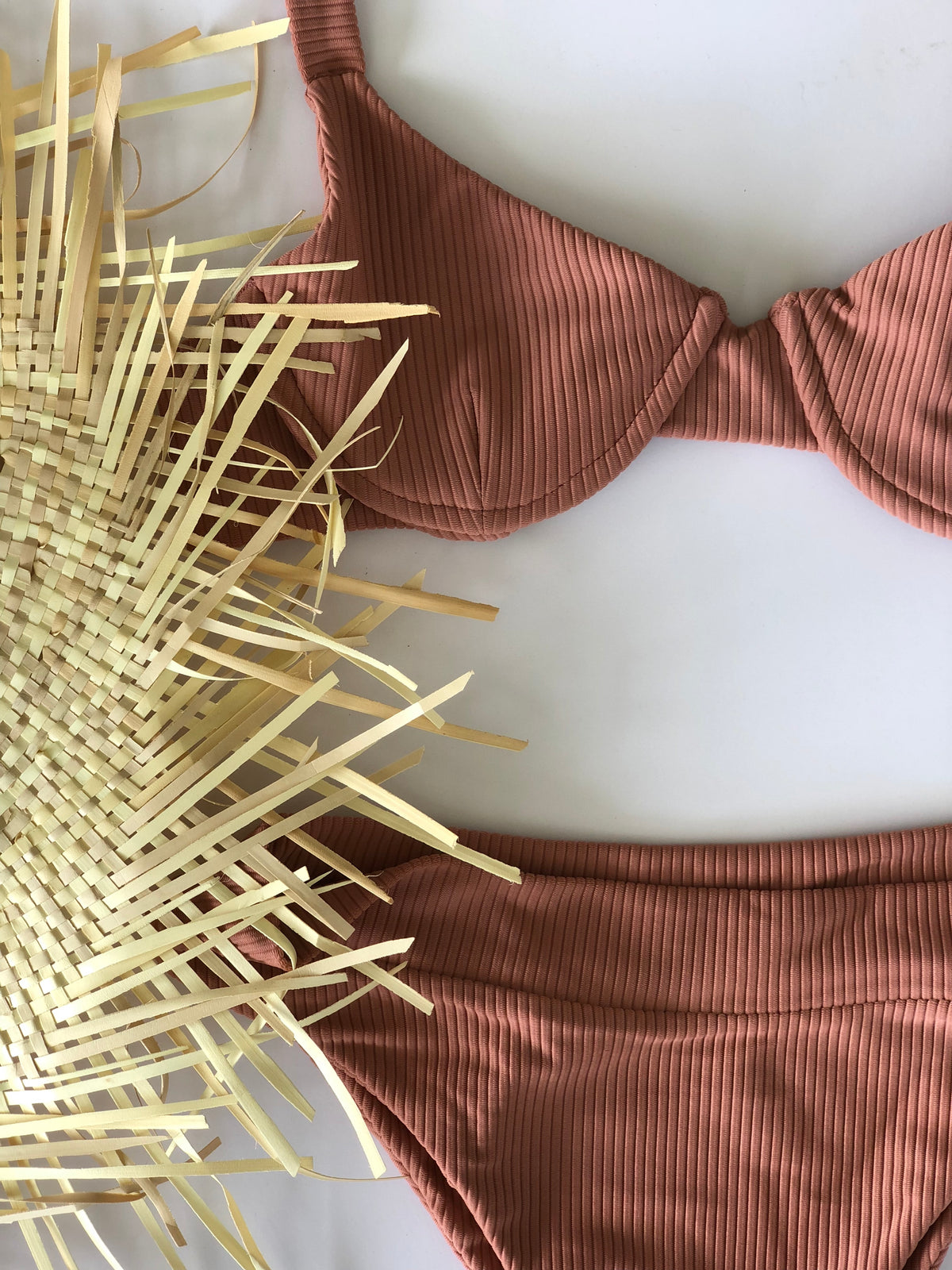 LUNA BRA - RIBBED ROSE