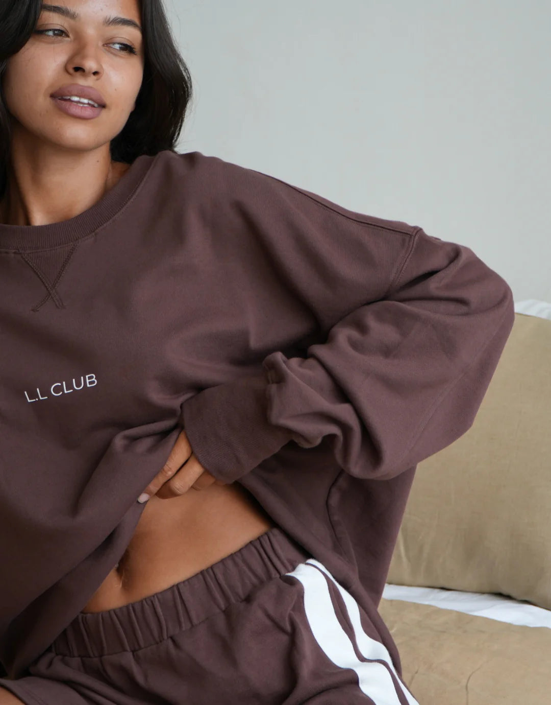 THE MAX CREW NECK / CHOCOLATE