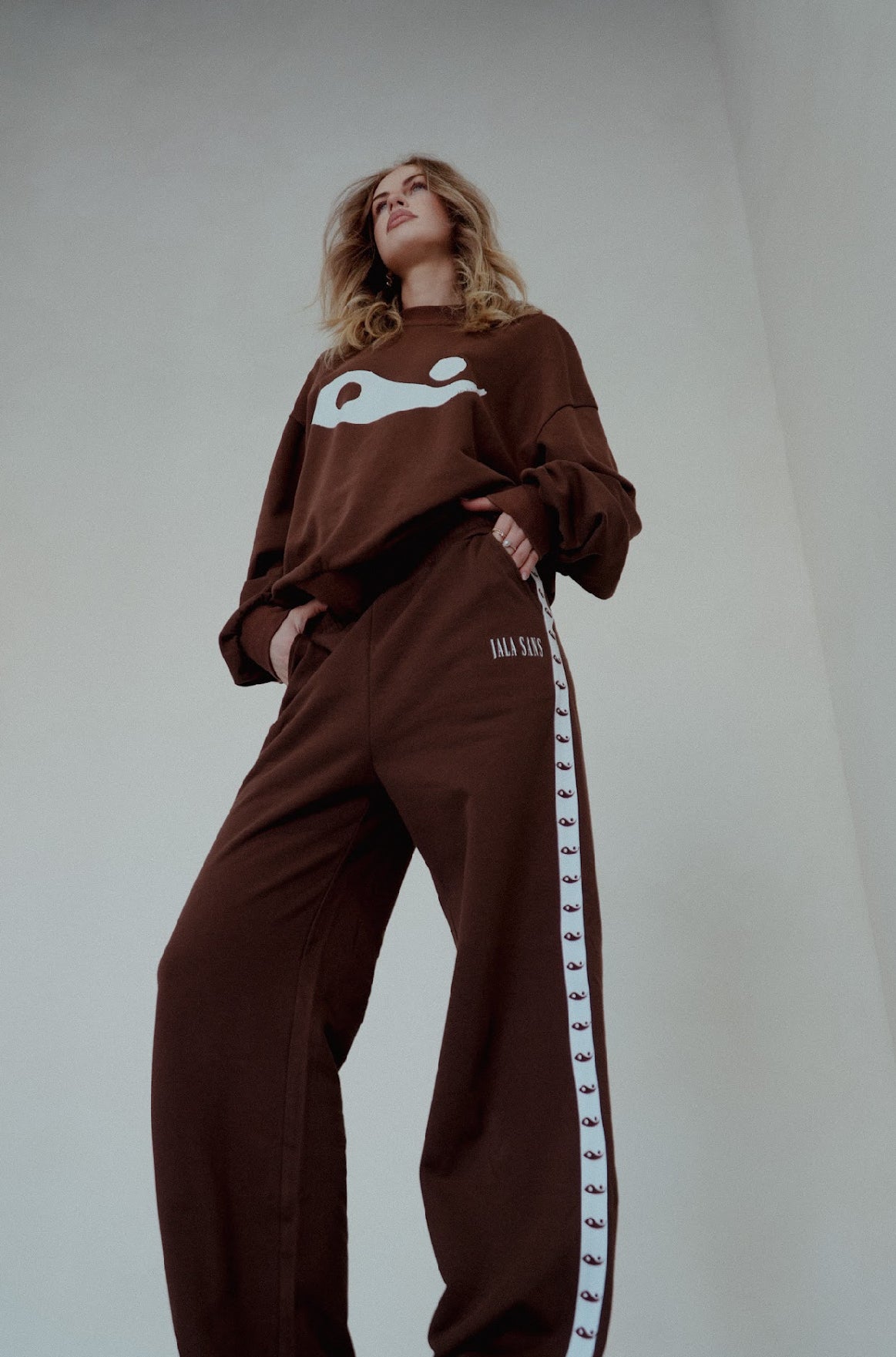 FLOW JUMPER - CHOCOLATE