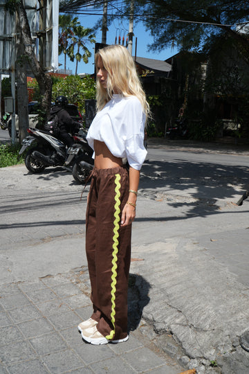 THE KIMI PANTS - CHOCOLATE