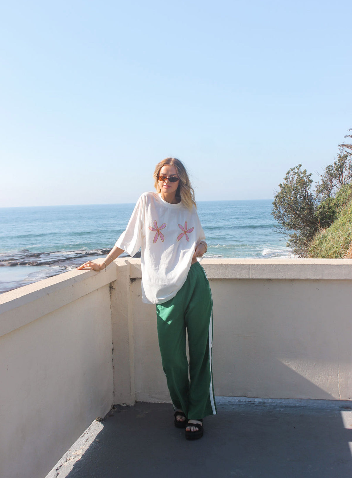 BLOOM TEE