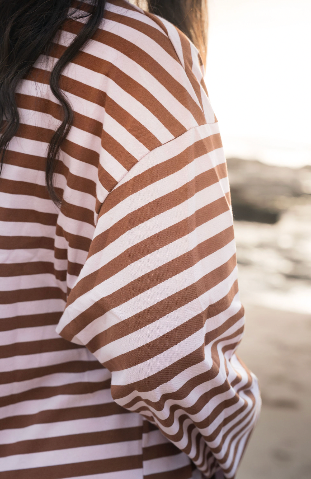 VIRAL STRIPE TEE