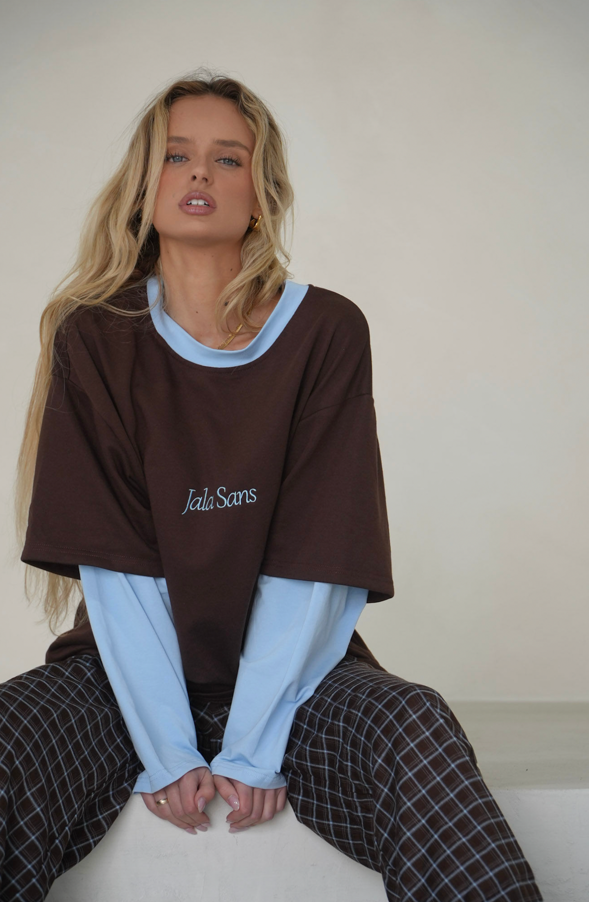 OFF DUTY TEE / CHOCOLATE BROWN - BLUE