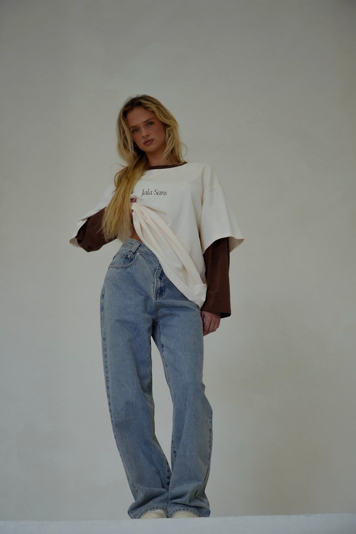 OFF DUTY TEE / CREAM - BROWN