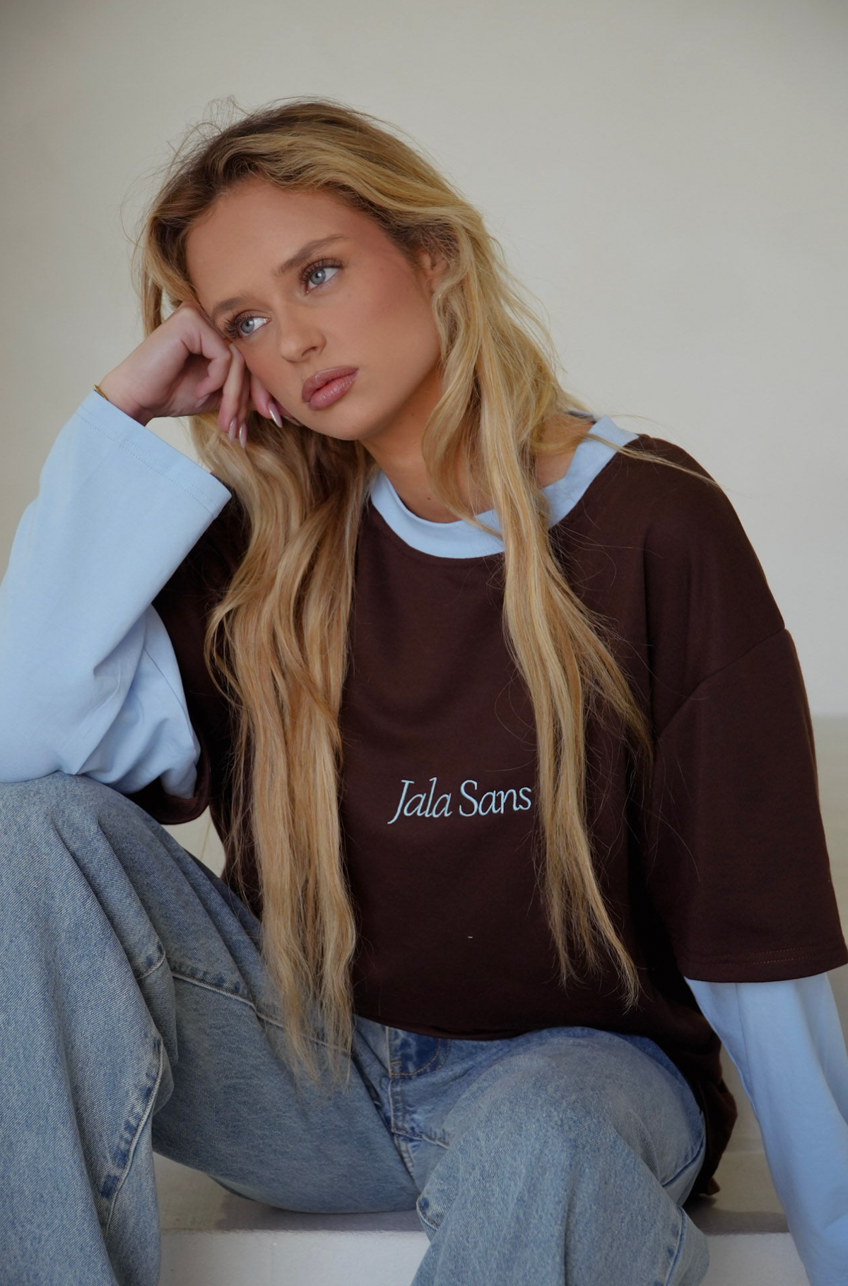 OFF DUTY TEE / CHOCOLATE BROWN - BLUE