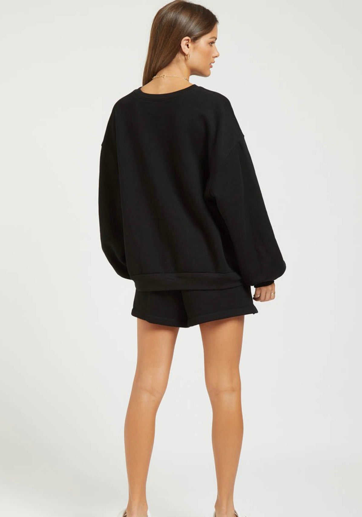 FLIX SWEATER - BLACK